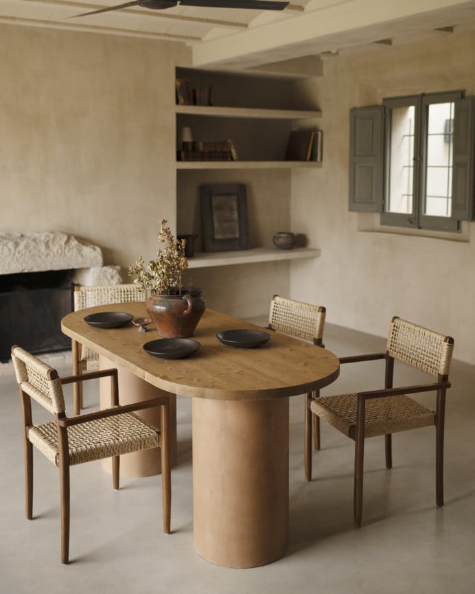 Deco Wood Mesa De Comedor Ovalada De Madera Maciza Tono Roble Medio Y Patas De Microcemento En Tono Terracota De 160cm