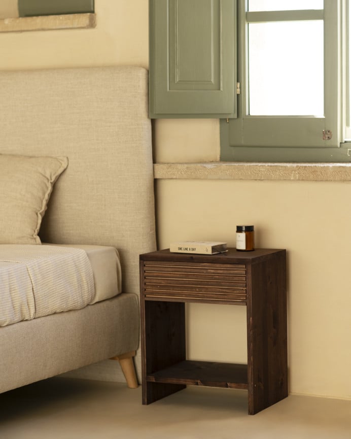 Deco Wood Mesita De Noche De Madera Maciza Con Un Cajón En Tono Nogal De 40x40cm