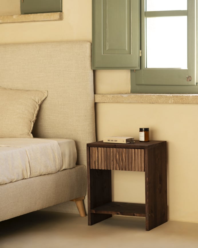 Deco Wood Mesita De Noche De Madera Maciza Con Un Cajón En Tono Nogal De 40x40cm