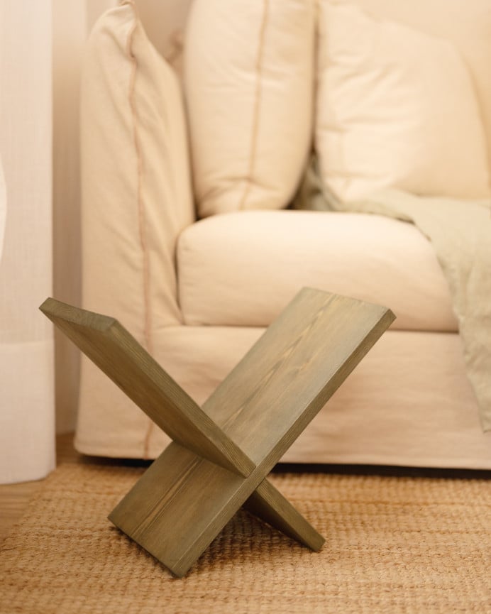 Deco Wood Revistero De Madera Maciza En Tono Verde De 30x40cm