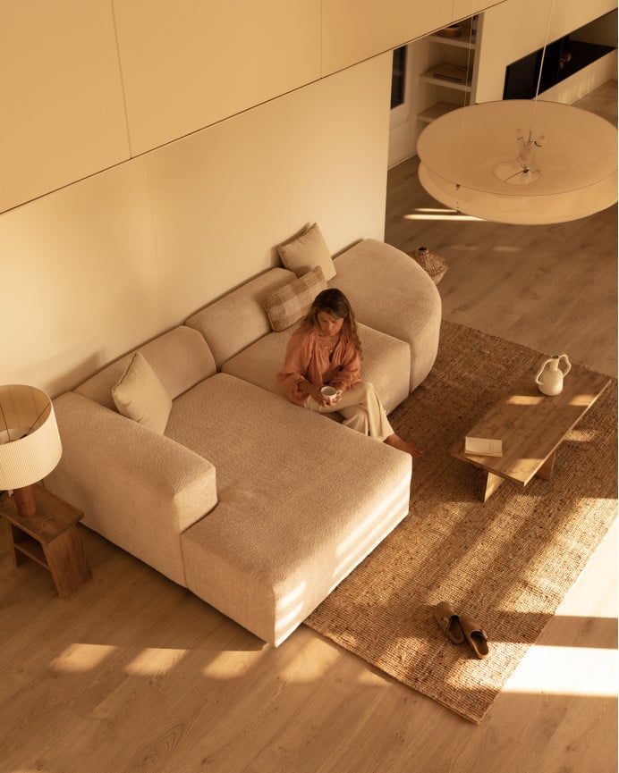Deco Wood Sofá De 3 Módulos Curvo Con Chaise Longue Izquierdo De Bouclé Color Beige 320x172cm