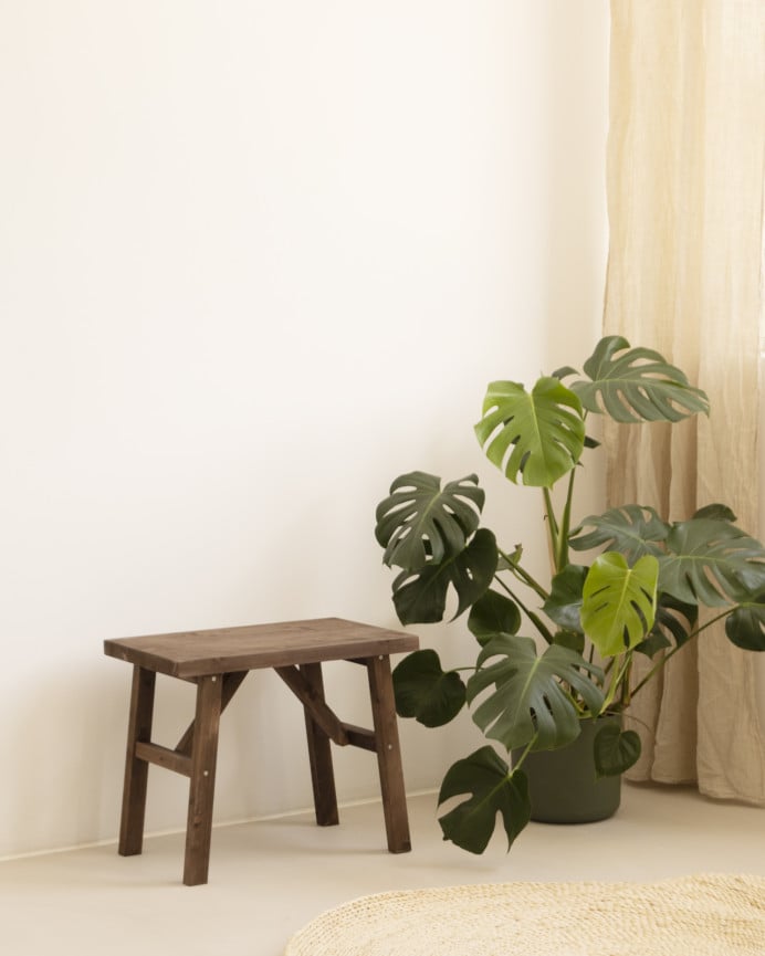 Deco Wood Taburete De Madera Maciza En Tono Nogal De 45x55cm