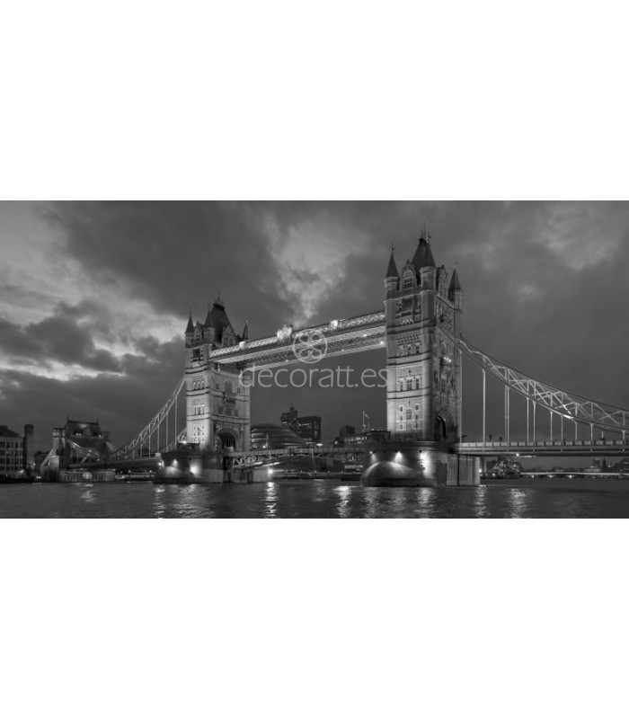 Decoratt Tower Bridge Londres