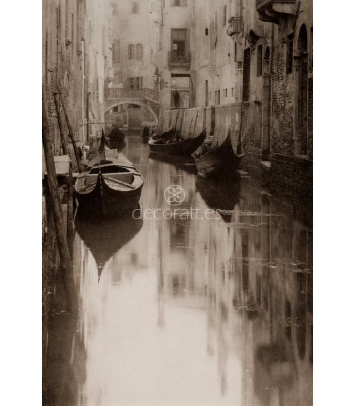 Decoratt Venetian Canal Alfred Stieglitz 1912