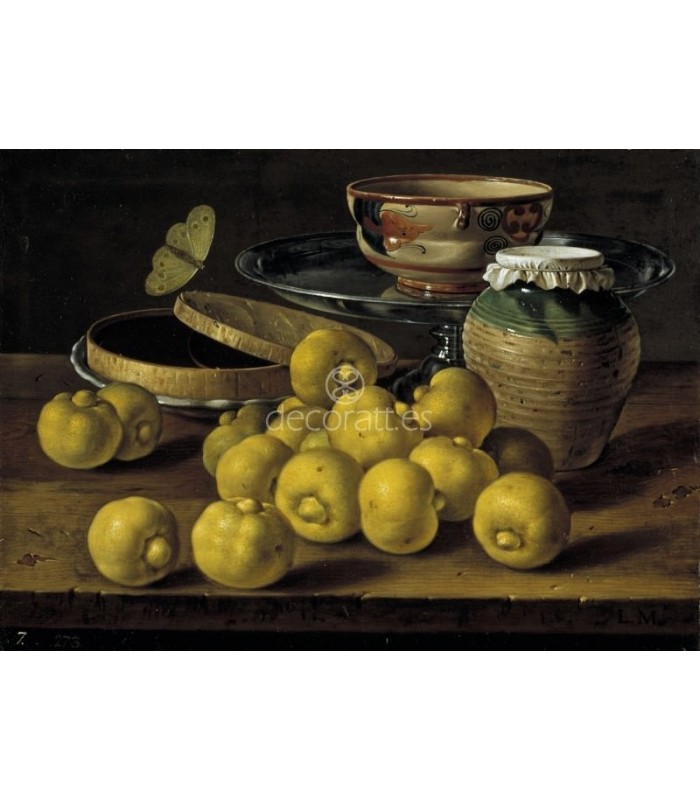 Decoratt Limas una caja de gelatina de fruta un vaso de barro y otros objetos