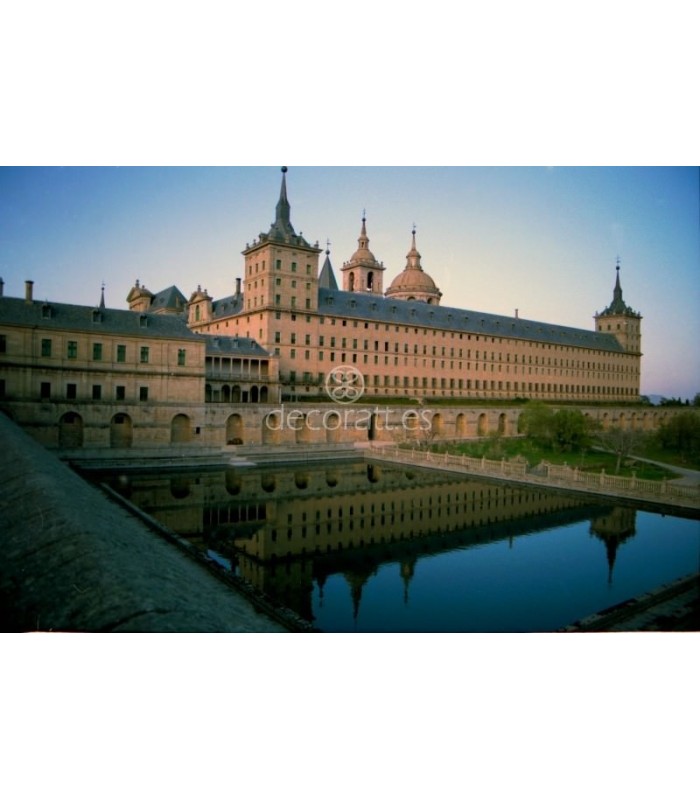 Decoratt Monasterio del Escorial al atardecer Madrid