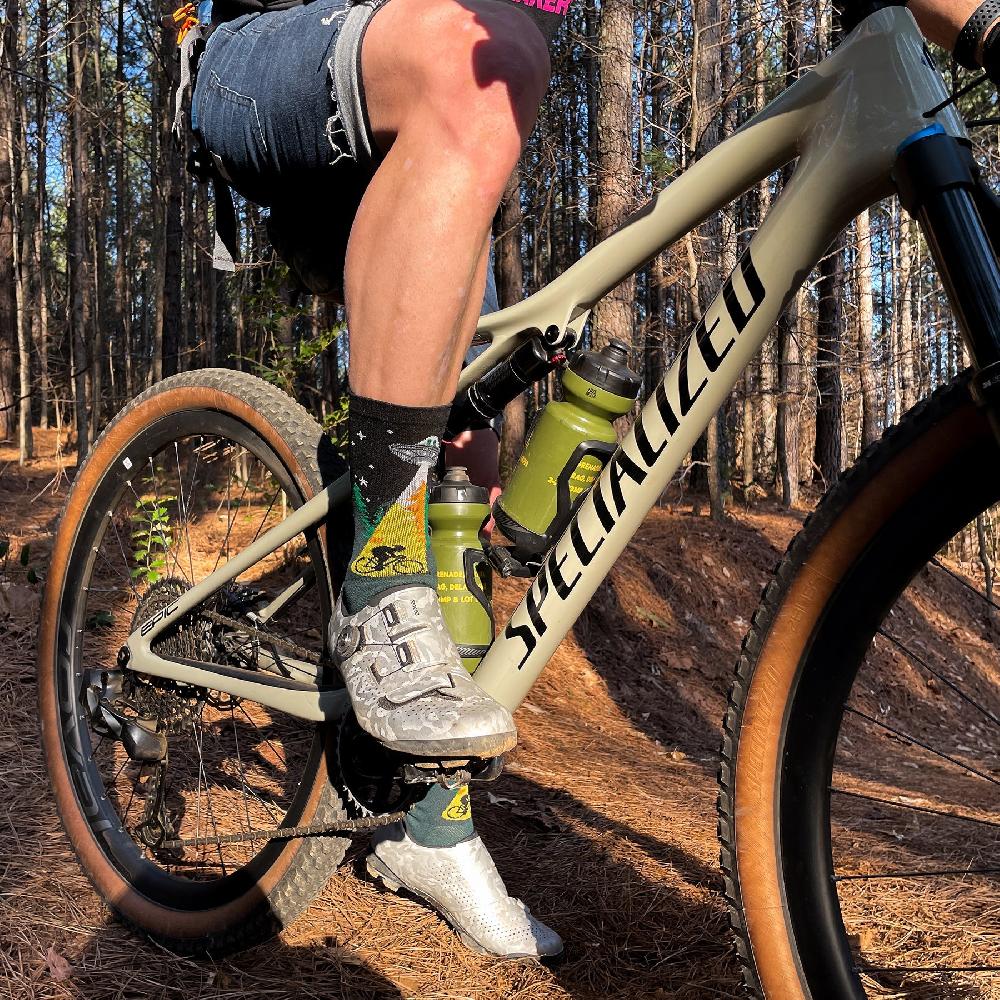 Defeet Aireator 6" Abduction