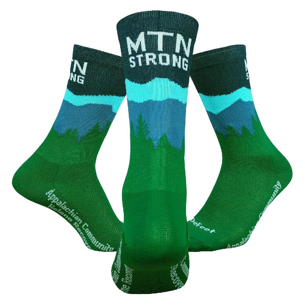 Defeet Aireator 6" MTN Strong