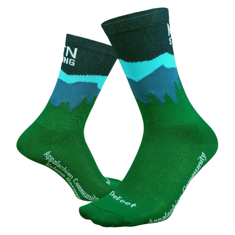 Defeet Aireator 6" MTN Strong