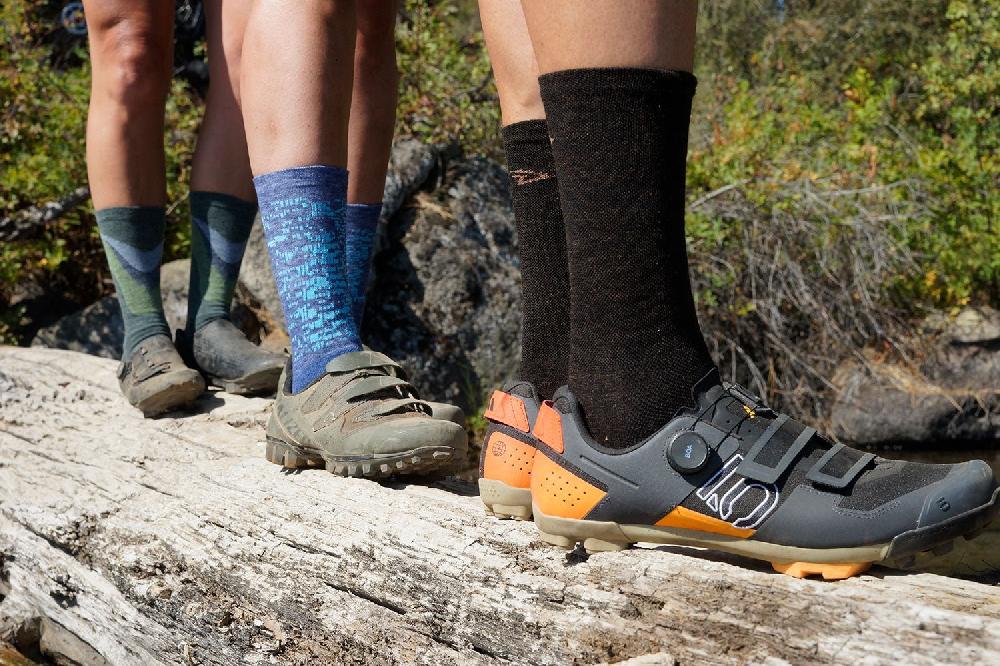 Defeet Wooleator Pro 6" Matrix