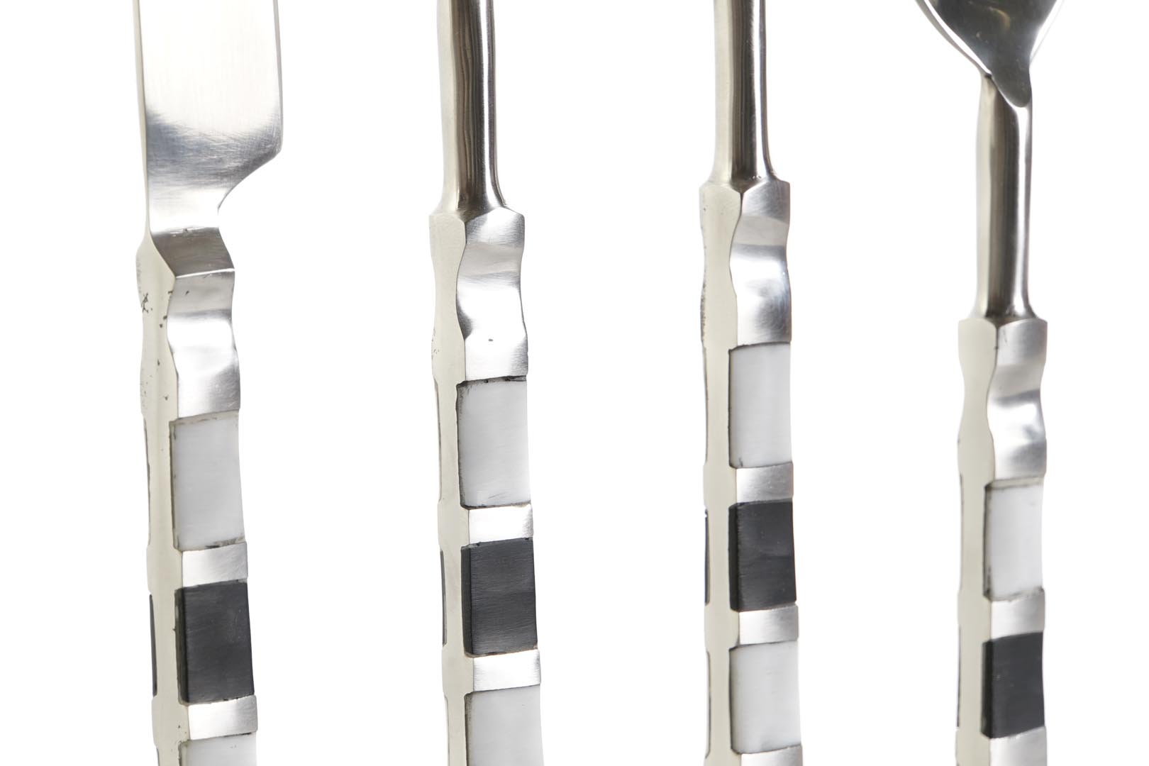 Dekodonia CUBERTERÍA INOX RESINA