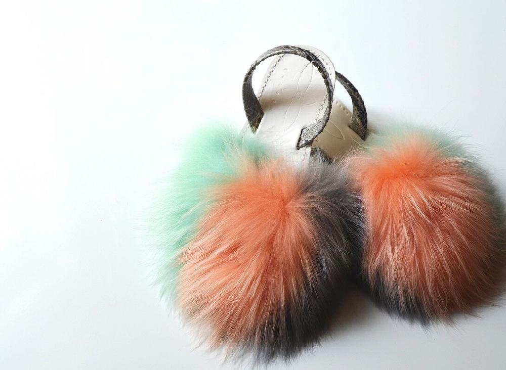 Del Rio London Classic Finn Raccoon Flats Taupe/peach/sage - Python Slingback