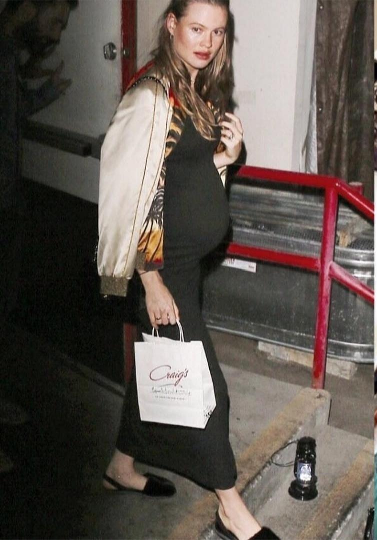 Del Rio London Classic Mink Flats Black - Suede Slingback