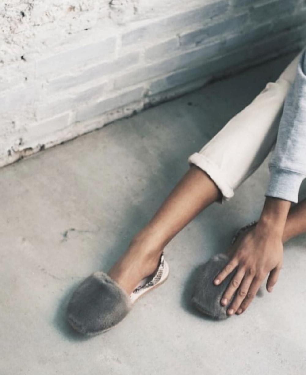 Del rio london Classic mink flats taupe - python slingback