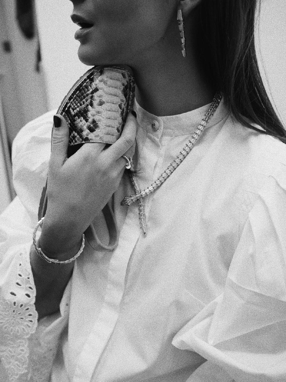 Del rio london Classic python flats rose