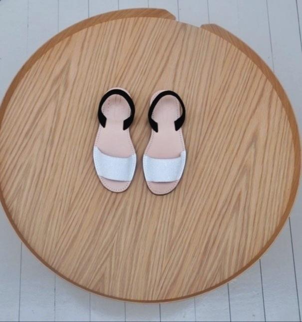 Del Rio London Ibiza Sandals White - Black Slingback