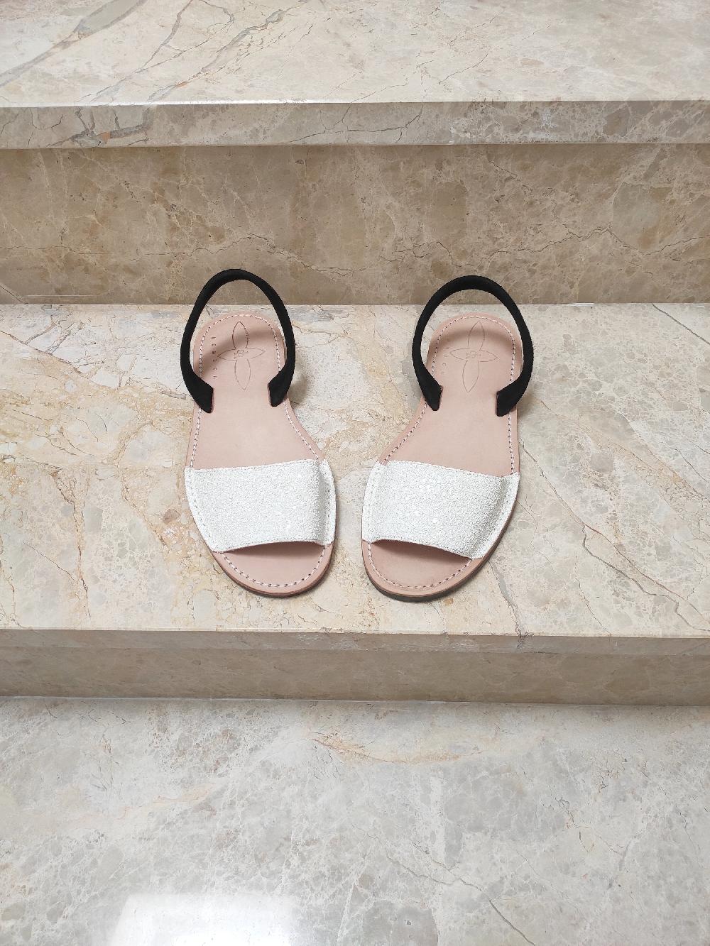 Del rio london Ibiza sandals white - black slingback