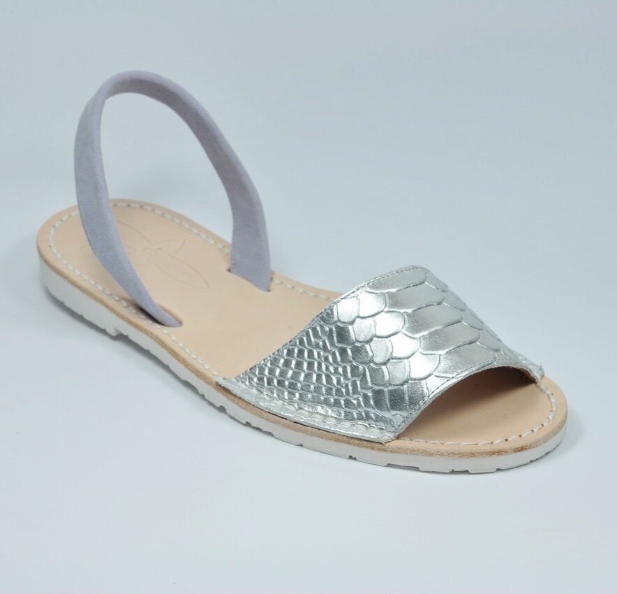 Del Rio London Metallic Snake Embossed Sandals Silver