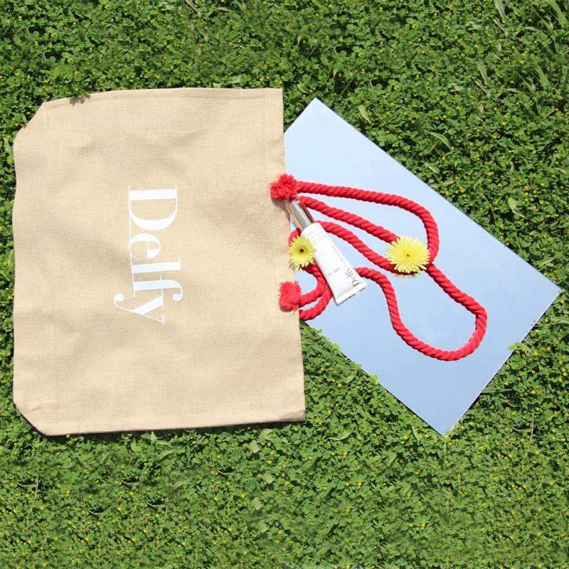 Delfy PACK SPF50+ + BOLSO ROJO