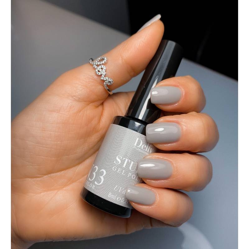 Delfy Studio Gel Polish 33