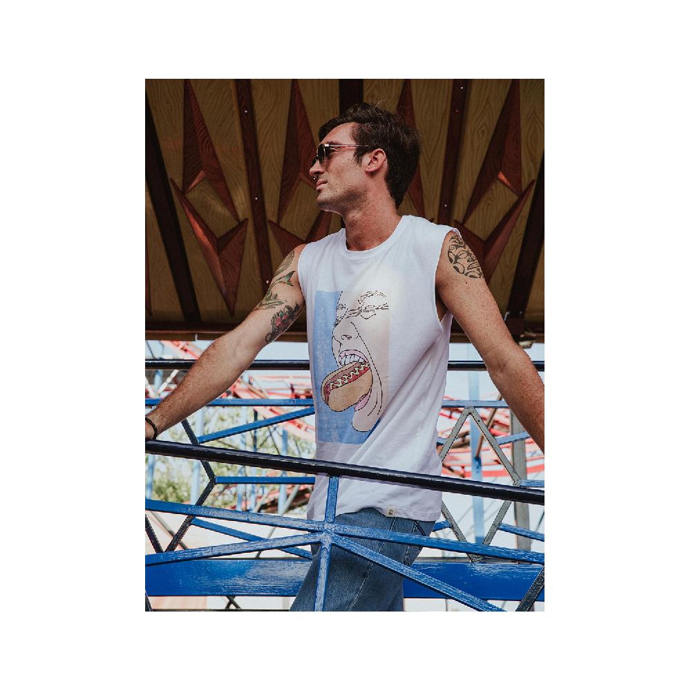 Dolfie TANK TOP MAN 5 - TYLER HOT DOG TIME