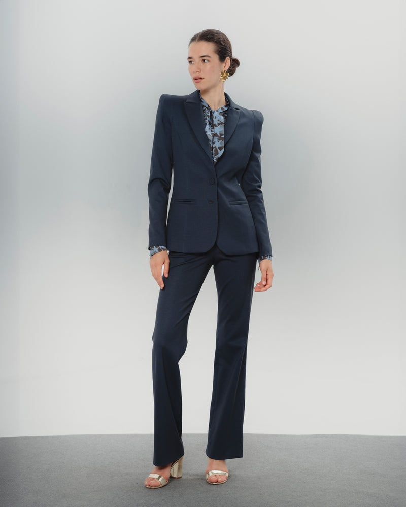 Dolores Promesas Blazer Manga Pagoda Bárbara