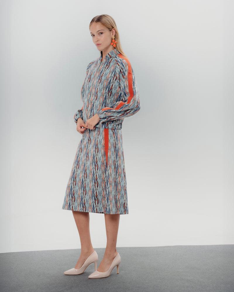 Dolores Promesas Bomber Mujer Carolina