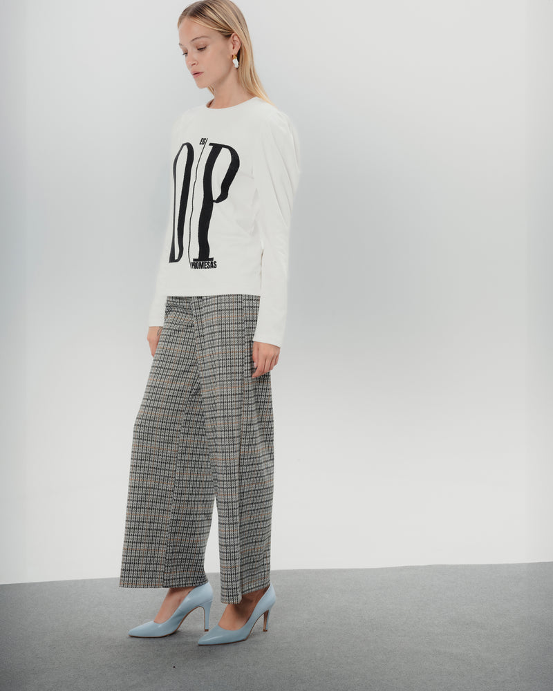 Dolores Promesas Camiseta Blanca Dolores Promesas