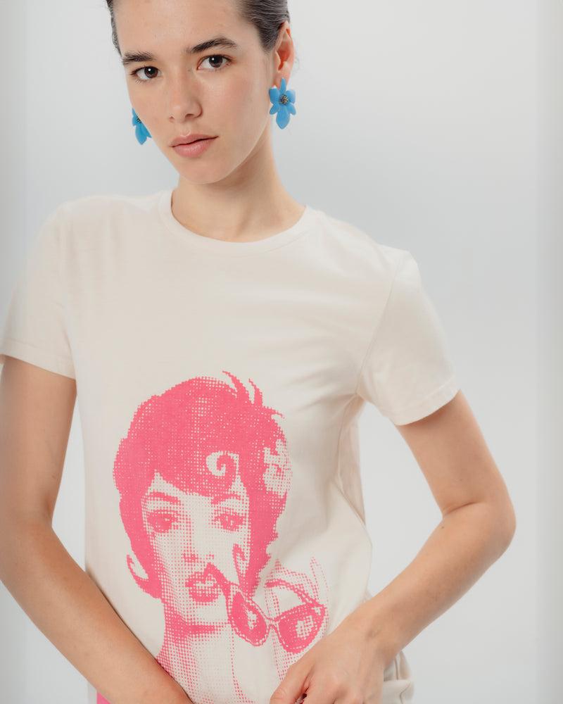 Dolores promesas Camiseta Ilustrada Beige Dolores