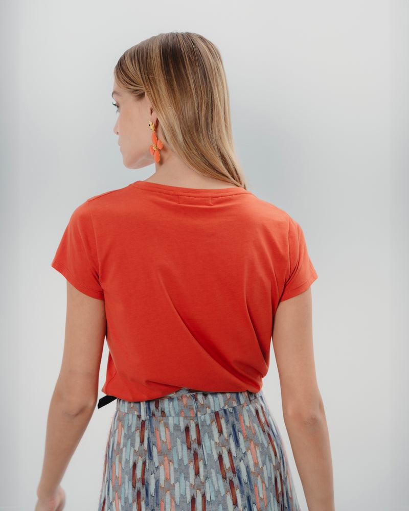 Dolores Promesas Camiseta Naranja Vibrante