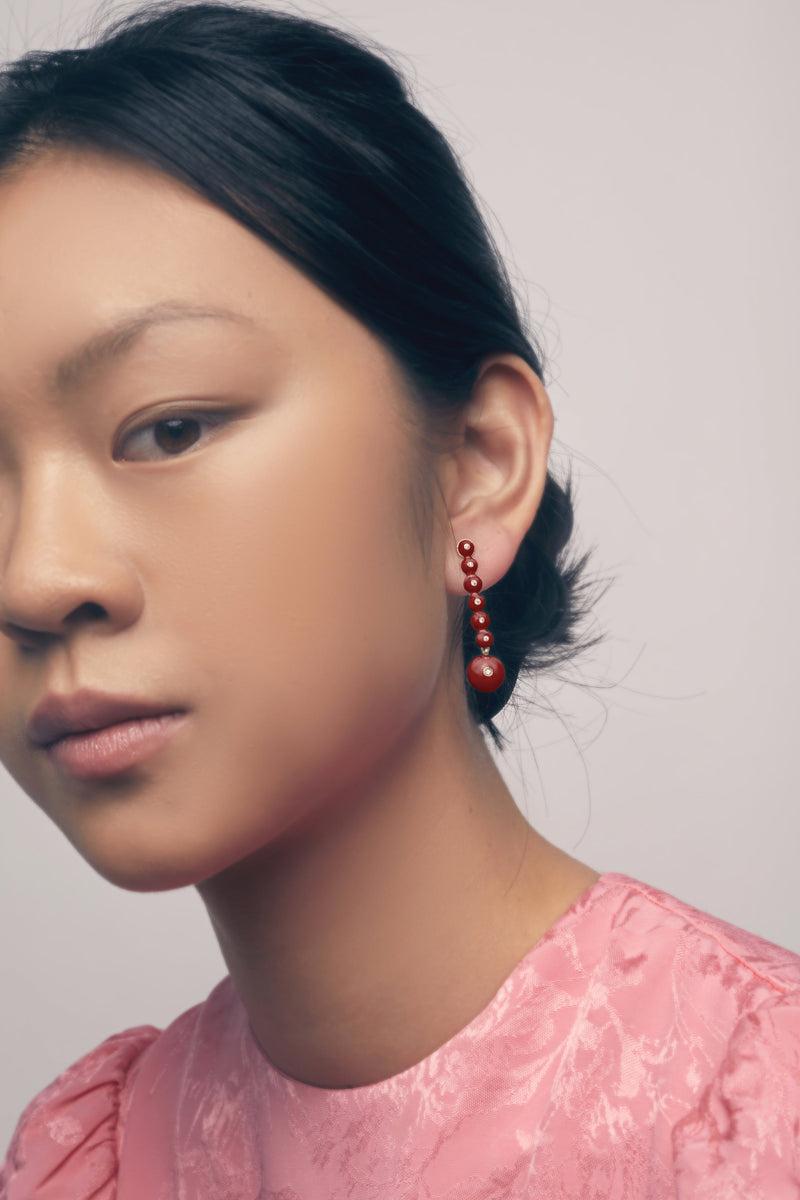 Dolores promesas Pendientes Hibiscus Granate