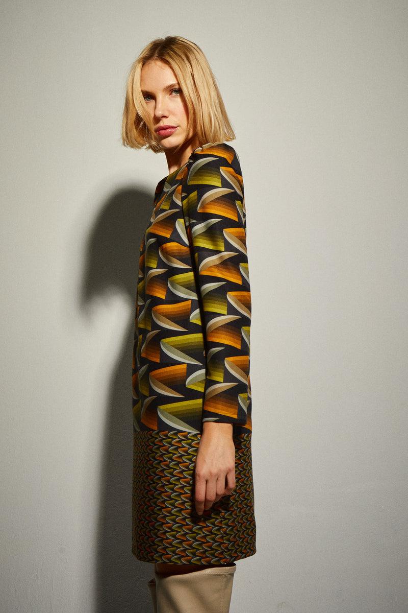 Dolores Promesas Vestido Corto Estampado Hojas