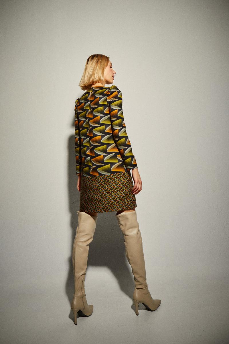 Dolores Promesas Vestido Corto Estampado Hojas