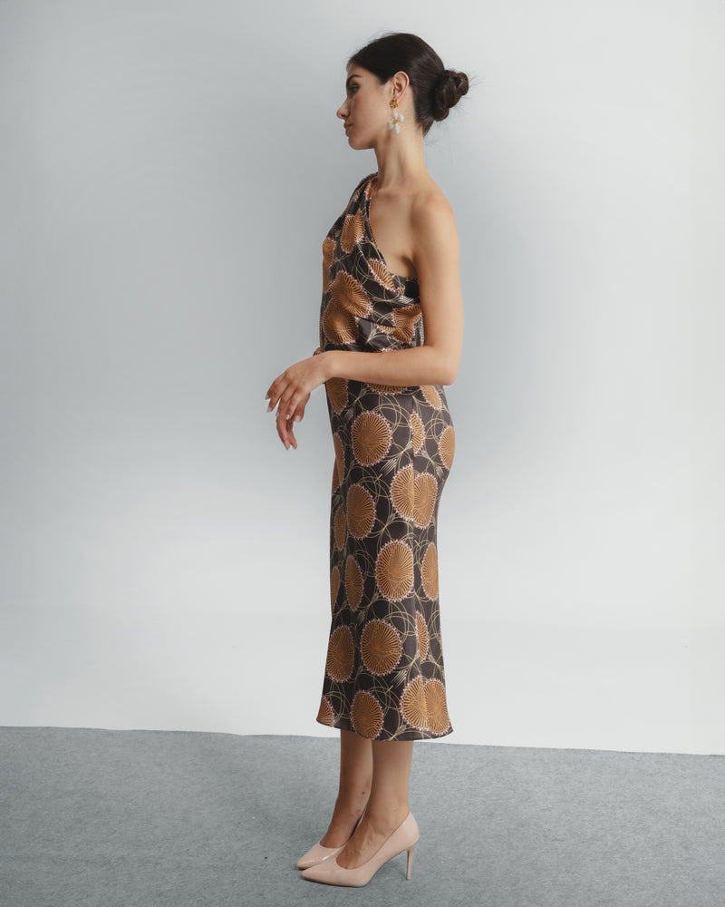 Dolores Promesas Vestido Midi Asimétrico Siena