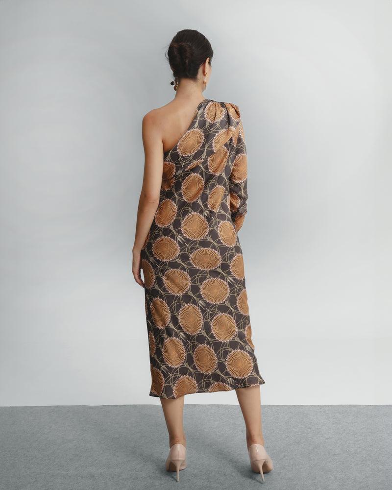 Dolores Promesas Vestido Midi Asimétrico Siena