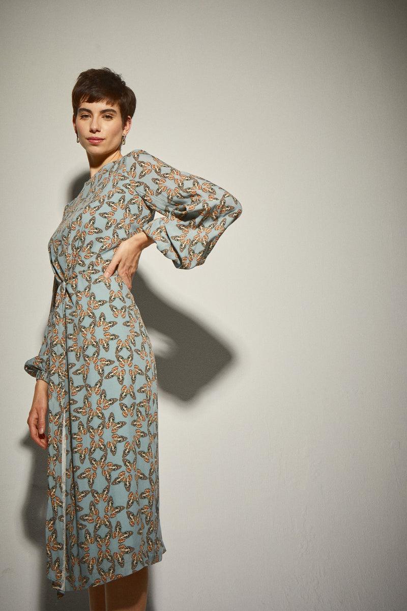Dolores Promesas Vestido Midi Mariposas