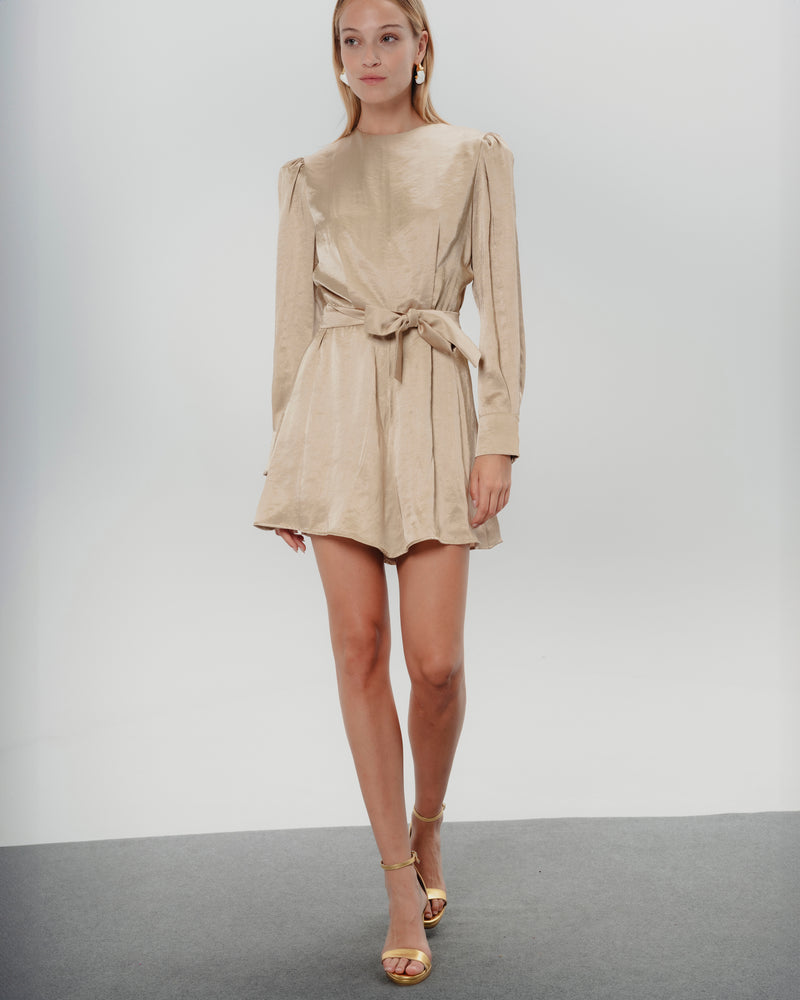 Dolores promesas Vestido satinado Matilda