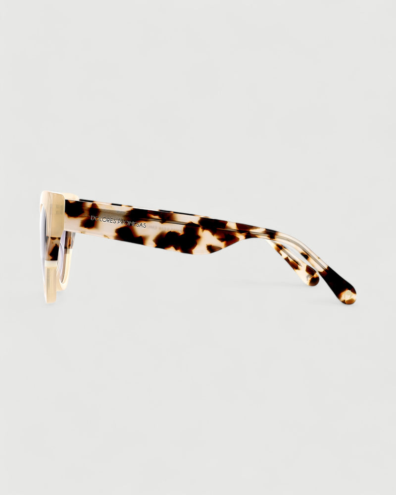 Dolores Promesas Gafa Con Tendencia A Cat Eye Marrón Semitransparente Habana Y Estampado