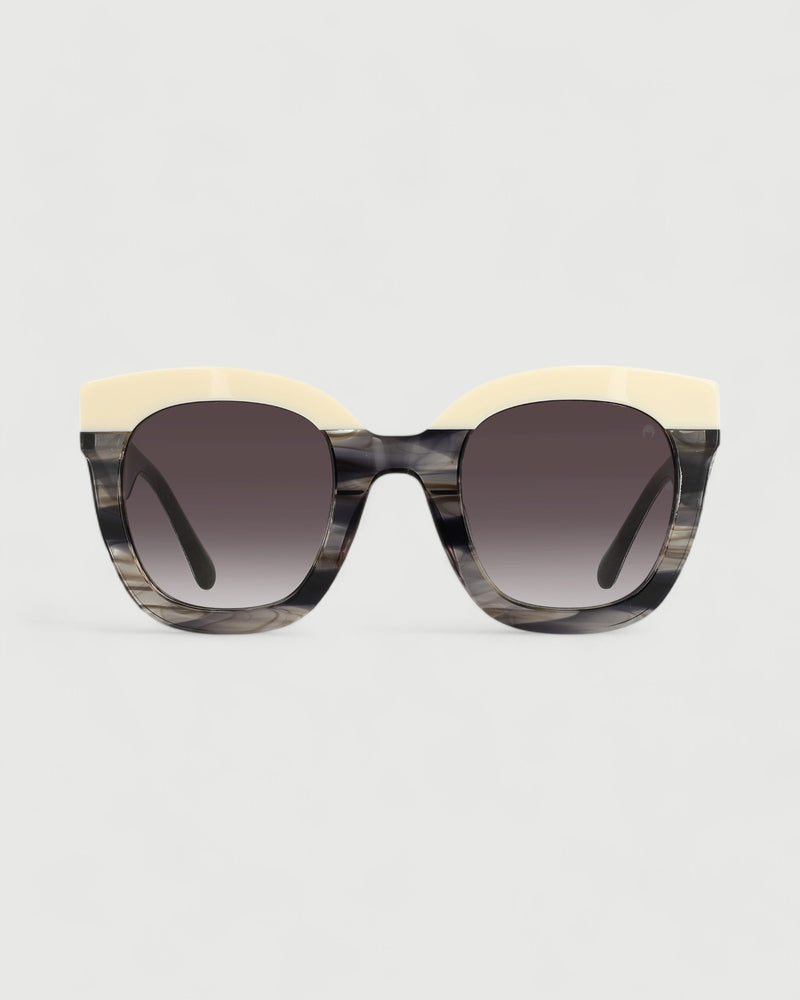 Dolores Promesas Gafa Oversize Negro Jaspeado Beige Y Estampado