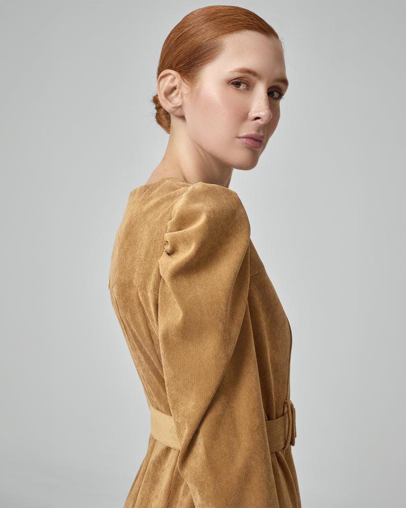 Dolores Promesas Vestido Camel Filipa Manga Abullonada