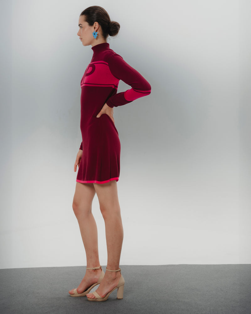 Dolores Promesas Vestido Corto Cuello Cisne Fucsia Clara