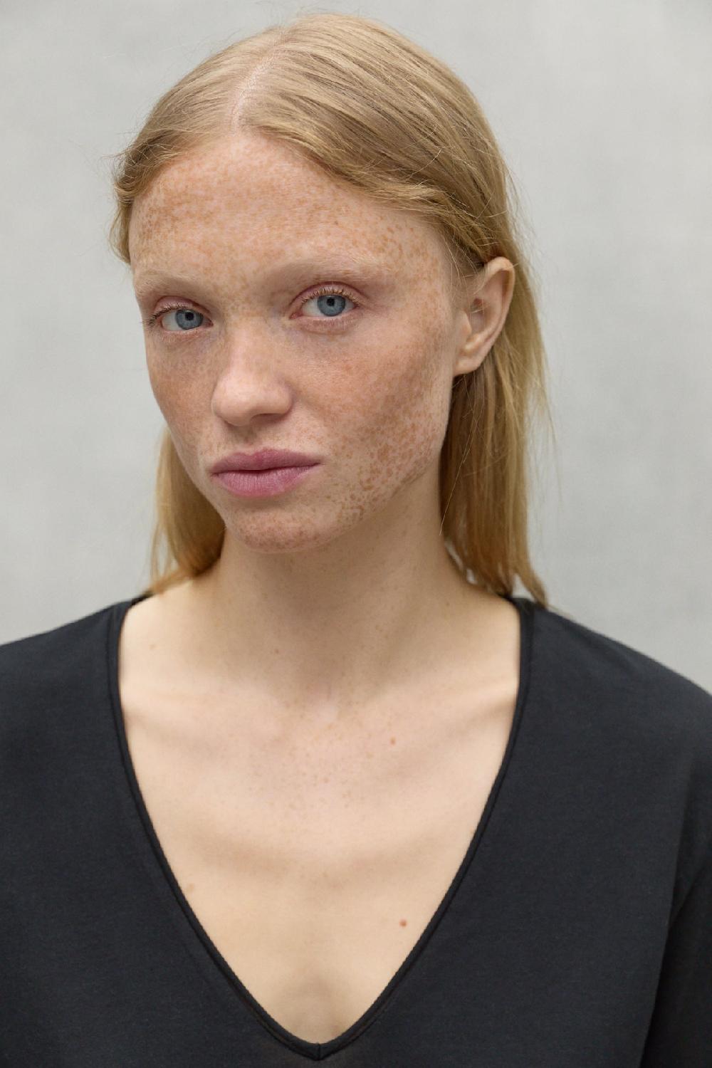 Ecoalf BLACK BEA T-SHIRT