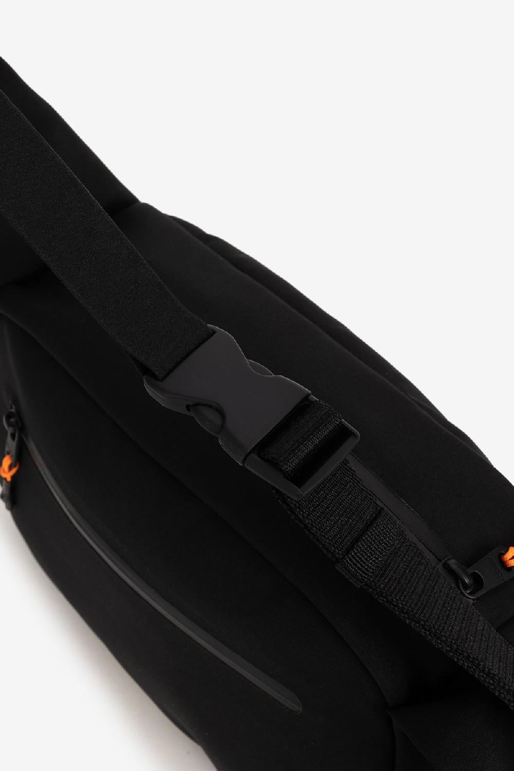 Ecoalf BLACK BONDED HOBO BAG