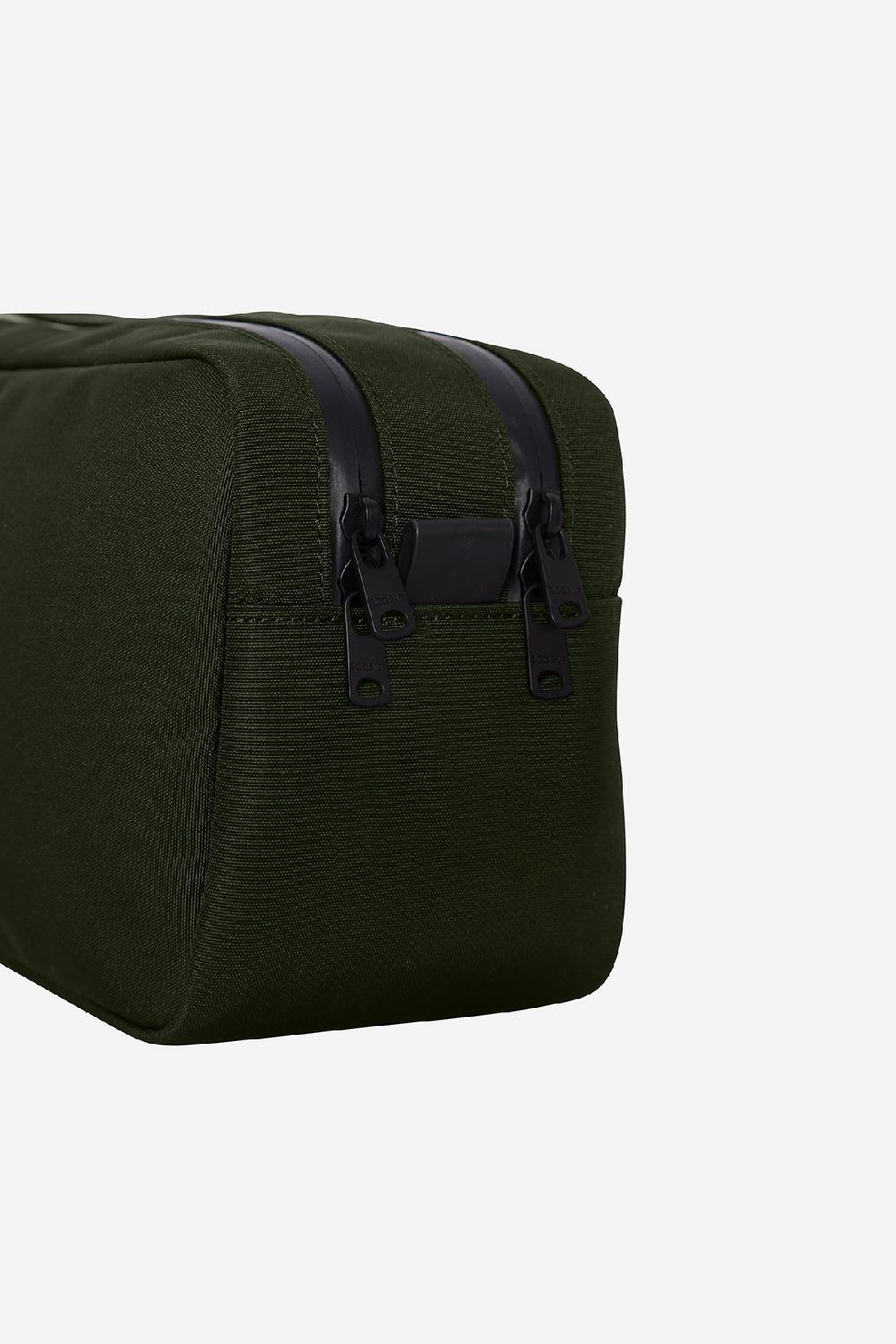 Ecoalf GREEN SPORT TOILETRY BAG