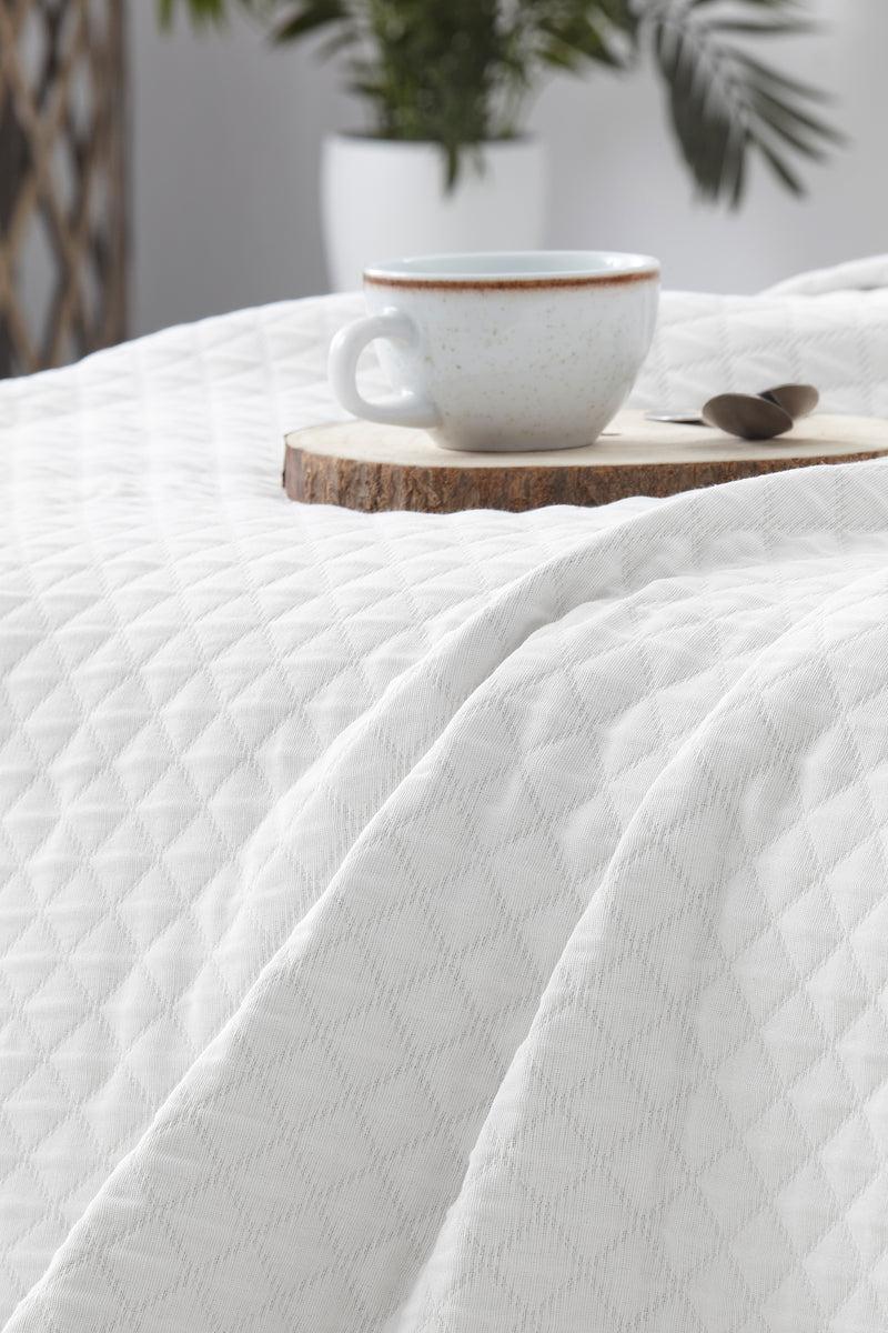 Eiffel Textile Colcha Bouti Pique Lisa Reversible Rombos. Silver