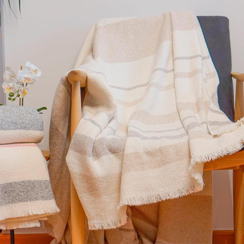 Eiffel textile Plaid Manta para Cama o Sofá Modelo Sarga