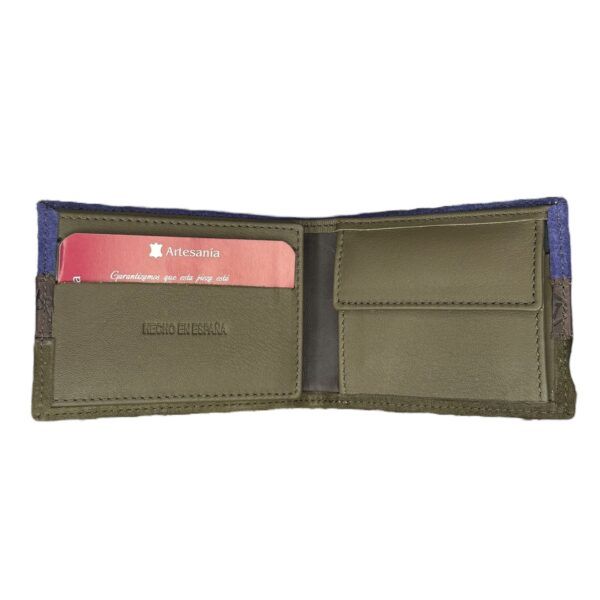 El Caballo Billetero Americano Con Monedero