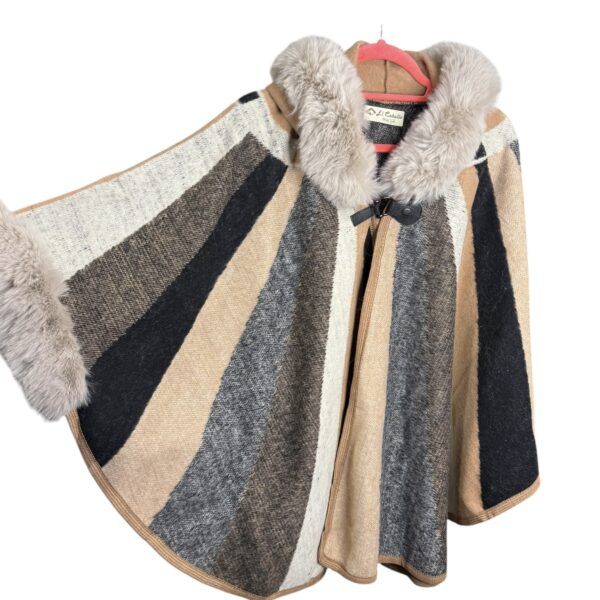 El Caballo Capa Iris