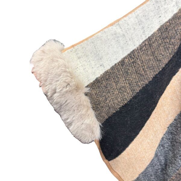 El Caballo Capa Iris