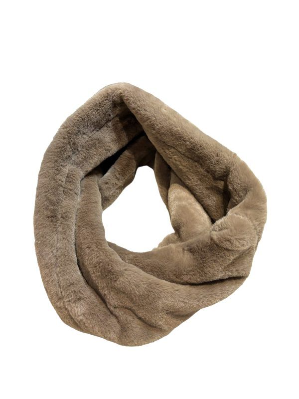 El Caballo Cuello Pelo Sintético